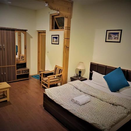 Niri-La Guest House Лех Екстер'єр фото